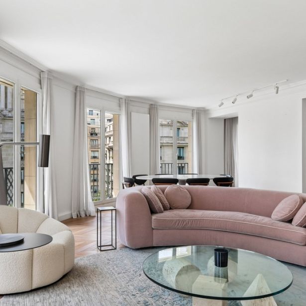 Appartement • Triangle d'Or - Photo 1