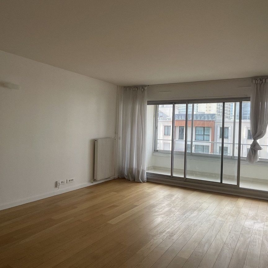 Location Appartement 3 pièces 82m² COURBEVOIE 92400 - Photo 1