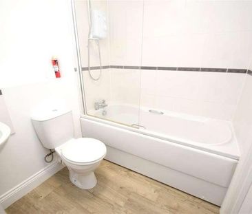 Freemantle, SO15 - Photo 5