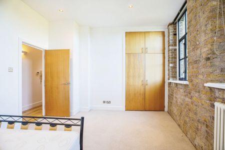 2 bedroom Flat To Let - Photo 5