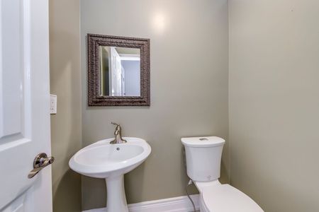 For Lease - 5254 Astwell Avenue, Mississauga, Ontario - Photo 3