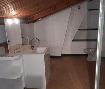 Location Appartement 2 pièces 76m² FLAYOSC 83780 - Photo 3