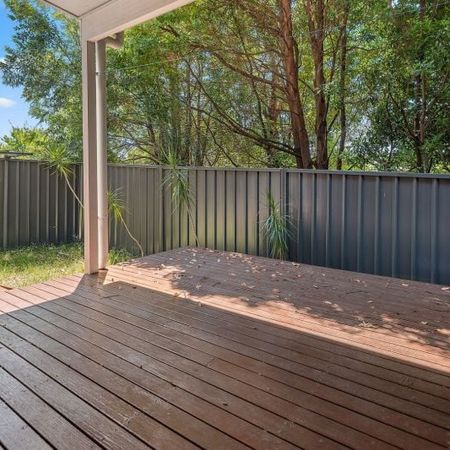 Modern design, spacious, and air-conditioned. - Photo 3