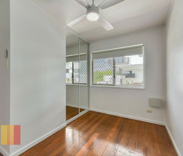 REFURBISHED UNIT IN NUNDAH ! - Photo 2