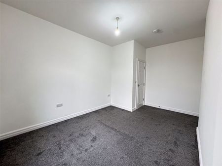 62 Railway Road, Leigh - Photo 5