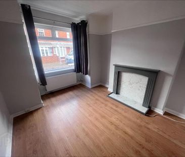 32 Rosapenna Parade, Belfast, BT14 6GU - Photo 3