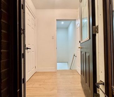 For Lease - 8 Devins Drive Unit# Basement, Aurora, Ontario - Photo 6