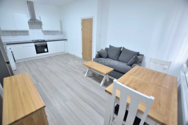 Price £1,530 pcm - Available 08/01/2026 - Furnished - Photo 1