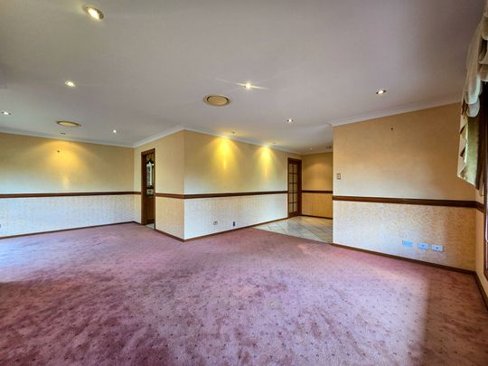 Relaxed Family Living with Pool in a Peaceful Mount Annan Pocket - Photo 1