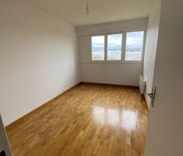 APPARTEMENT T5 A LOUER - Photo 3