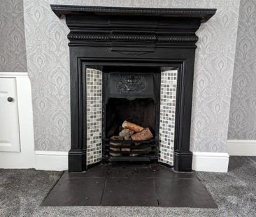 3 bedroom terraced house to rent - Photo 3