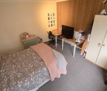 4 bedroom detached house to rent - Photo 6