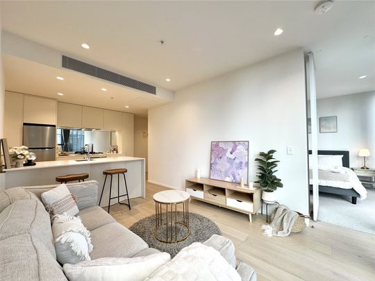 3709/18 Hoff Boulevard - Photo 1