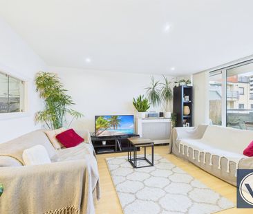 Apartment to Rent: Wards Wharf Approach, E16 - Photo 1