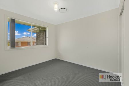 LOVELY HOME! - Photo 3