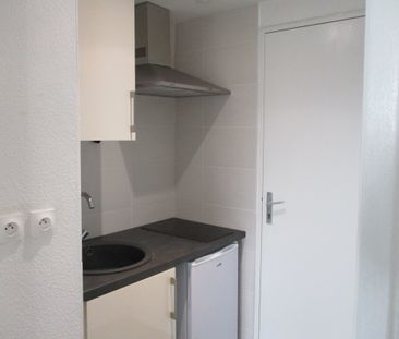 Location Appartement 1 pièce 17m² REIMS 51100 - Photo 4