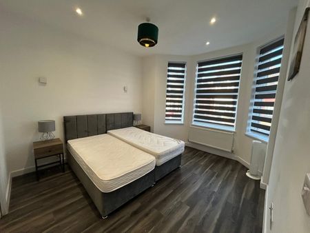 3 Bed Flat, Mount Road, NW4 - Photo 5