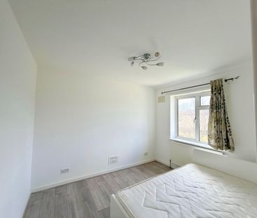 Room in a Shared House, Brancker Road, HA3 - Photo 4