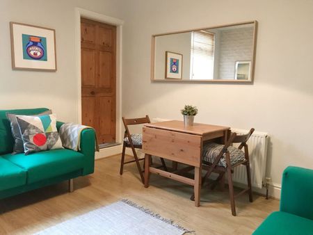 4 Bed Terraced House, Hearsall Lane, CV5 - Photo 2