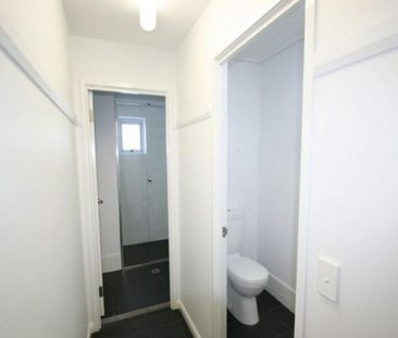 Style and convenience! - Photo 2