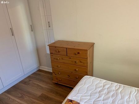 Apartment 11, Windermere, Gilford Road, Sandymount, Dublin 4 - Photo 2