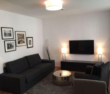 Erstbezug: Klein aber fein: Neues, modern möbliertes Apartment mit ... - Photo 1