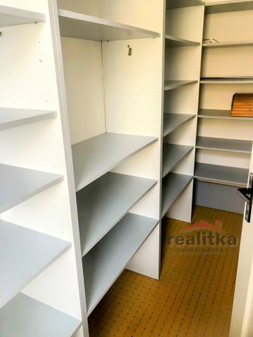 Pronájem bytu 4+1 160 m² - Fotografie 5