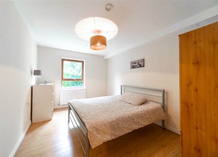 30 Sequoia Building, Redwood Grove, Dunmurry , BT17 9FE - Photo 5