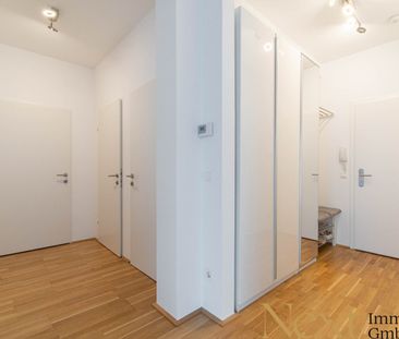 Traumhafte 2-Zimmer-Wohnung mit Balkon in Toplage von Leonding (Hol... - Foto 2