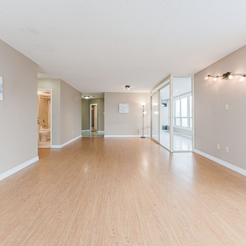 For Lease - 55 Elm Drive Unit# 1011, Mississauga, Ontario - Photo 1
