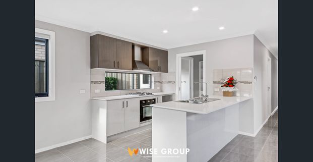 Prime Pakenham Opportunity in a Growing Lifestyle Location - Photo 1