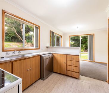 33 Diamond Drive, Blackmans Bay, TAS 7052 - Photo 6