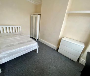 4 bedroom house share to rent - Photo 5