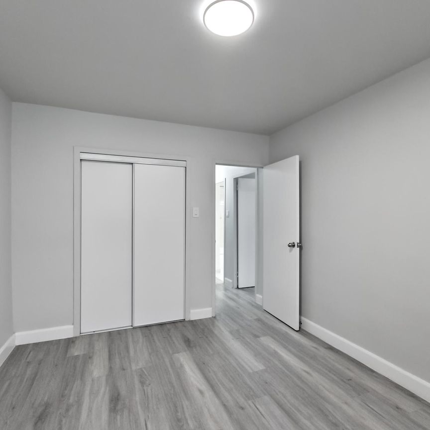 For Lease - 65 Thorncliffe Park Drive Unit# 1418, Toronto, Ontario - Photo 1
