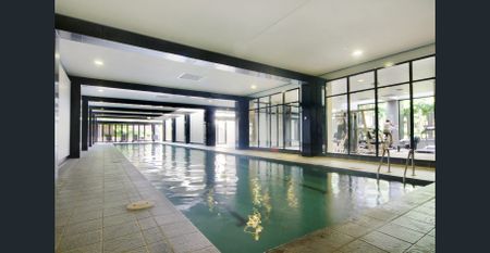 Oversized two bedroom apartment with two carspaces - Photo 3