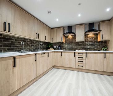 OX Living is proud to present this high-quality 7-bedroom co-living... - Photo 5