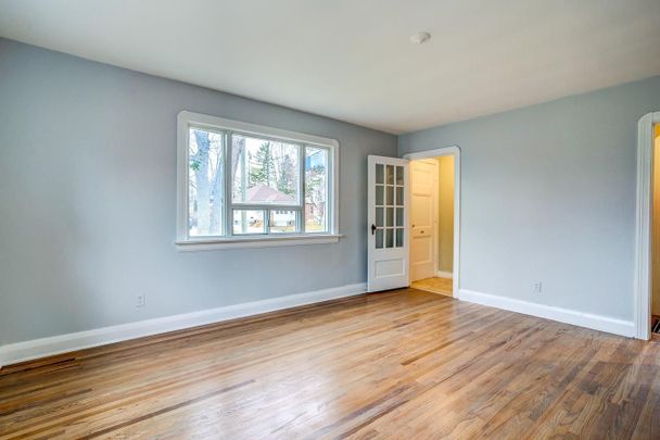 For Lease - 9 Thirty Eighth Street, Toronto, Ontario - Photo 1