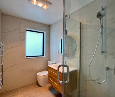 4-BEDROOM IN BOTANY DOWNS - Photo 6