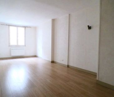 Location Appartement 3 pièces 63m² LA ROCHELLE 17000 - Photo 3
