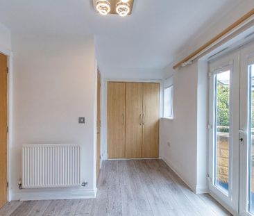 3 bedroom townhouse to rent - Photo 1