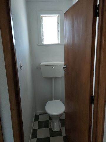 Charming 3BR Home in Avondale - Photo 4