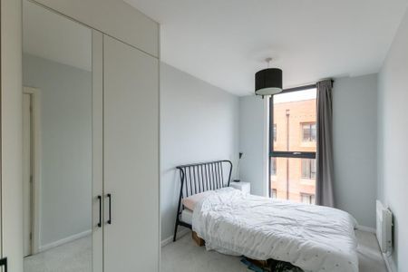 2 bedroom apartment to rent - Photo 4