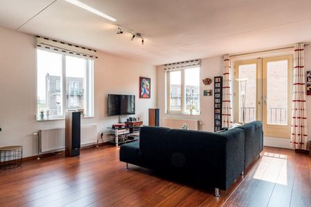 Te huur: Appartement Beneluxlaan in Almere - Foto 4