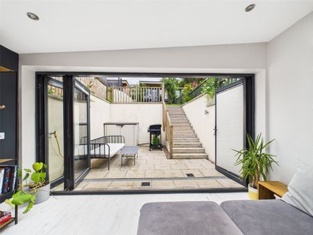 Balcarres Street - Photo 2