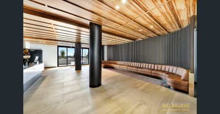 Summit Apartment with Stunning City Views - Photo 4