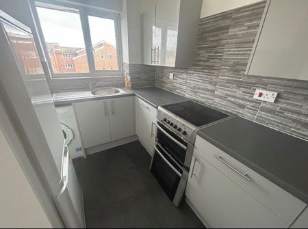 1 Bedroom Flat To Let - Photo 4