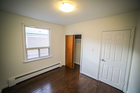 For Lease - 152 Overbrook Place Unit# 2nd Fl, Toronto, Ontario - Photo 5