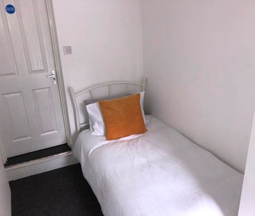 Room in a Shared House, Laxey Road, B16 - Photo 4