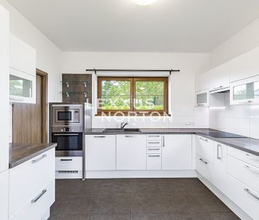 Pronájem domu 255 m² s pozemkem 517 m² - Photo 4