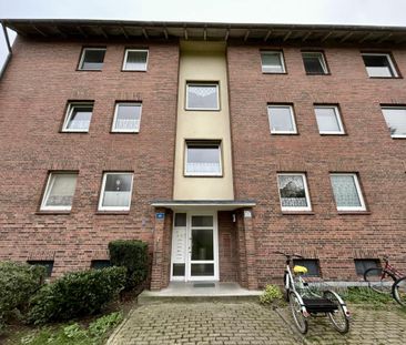 Helle 2-Zimmer Wohnung mit Balkon in Fedderwardergroden! - Photo 1